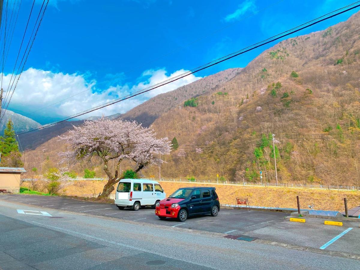 Hakuunsou Hotell Takayama  Exteriör bild
