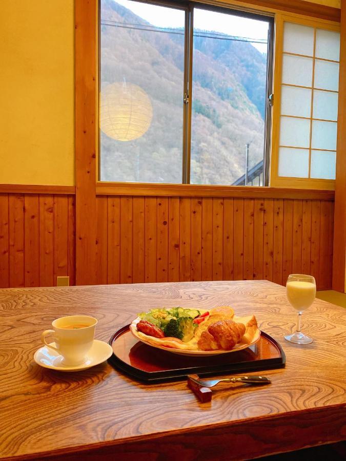 Hakuunsou Hotell Takayama  Exteriör bild